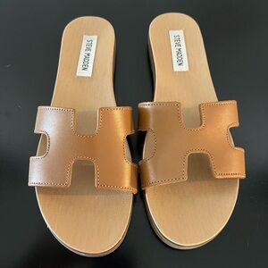 Women’s Steve Madden Hadyn slide sandals cognac color